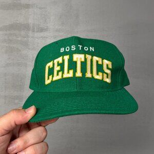 Vintage Boston Celtics Starter Wool Script Snap Back Specialties Hat Green